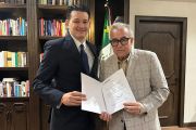 Nombra el gobernador Rocha a consejero jurídico