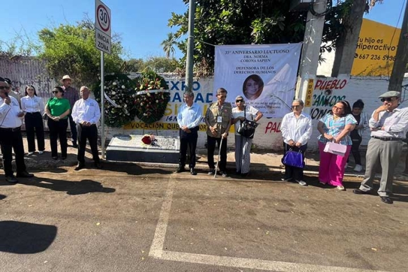 Conmemoran el 35 aniversario luctuoso de Norma Corona Sapiens.