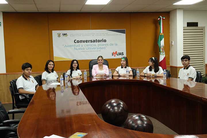 jovenes uas va