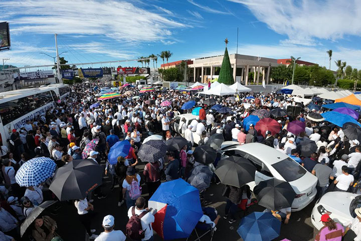 mas de 122