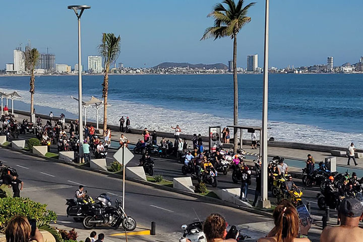 motos